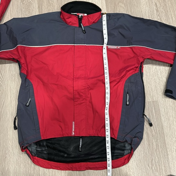 Large Raceface Jacket - Picture 5 of 9